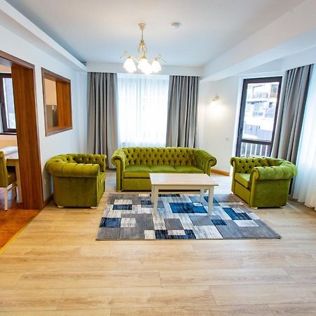 Pension Carmen'S Mansion A Сіная Екстер'єр фото